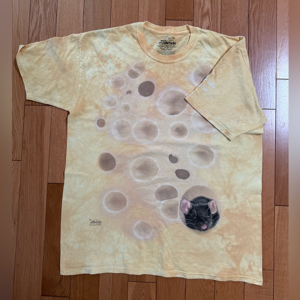 The Mountain Mouse in Cheese T-Shirt
